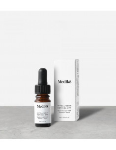 Medik8 Intelligent Retinol 6TR™ Travel Size 4 ml Przeciwstarzeniowe serum do twarzy z witaminą A 0,6%