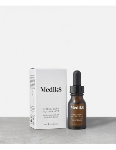 Medik8 Intelligent Retinol 6TR™ 15 ml...